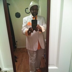 Meet your Posher, Anthony